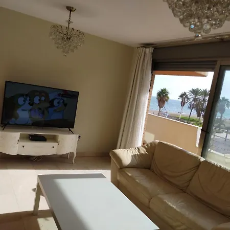 Paseo Maritimo Antonio Banderas Apartment