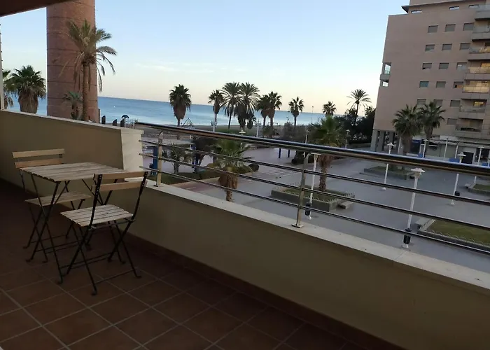 Paseo Maritimo Antonio Banderas Apartment